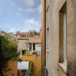 Casa Mandes Spanish Steps