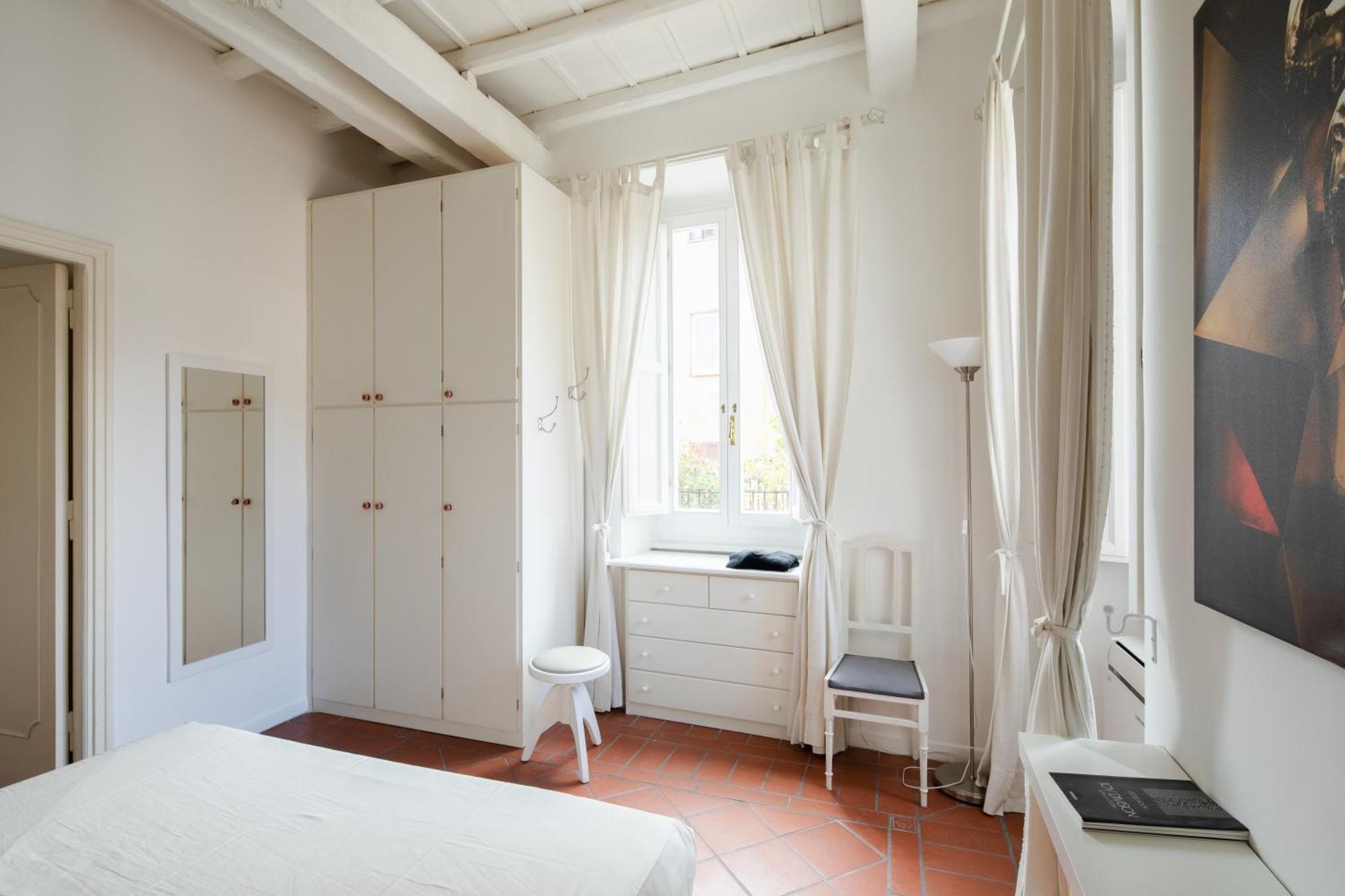 Casa Mandes Spanish Steps Apartment